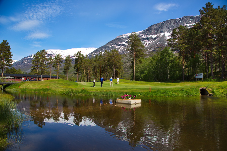 Golf resort